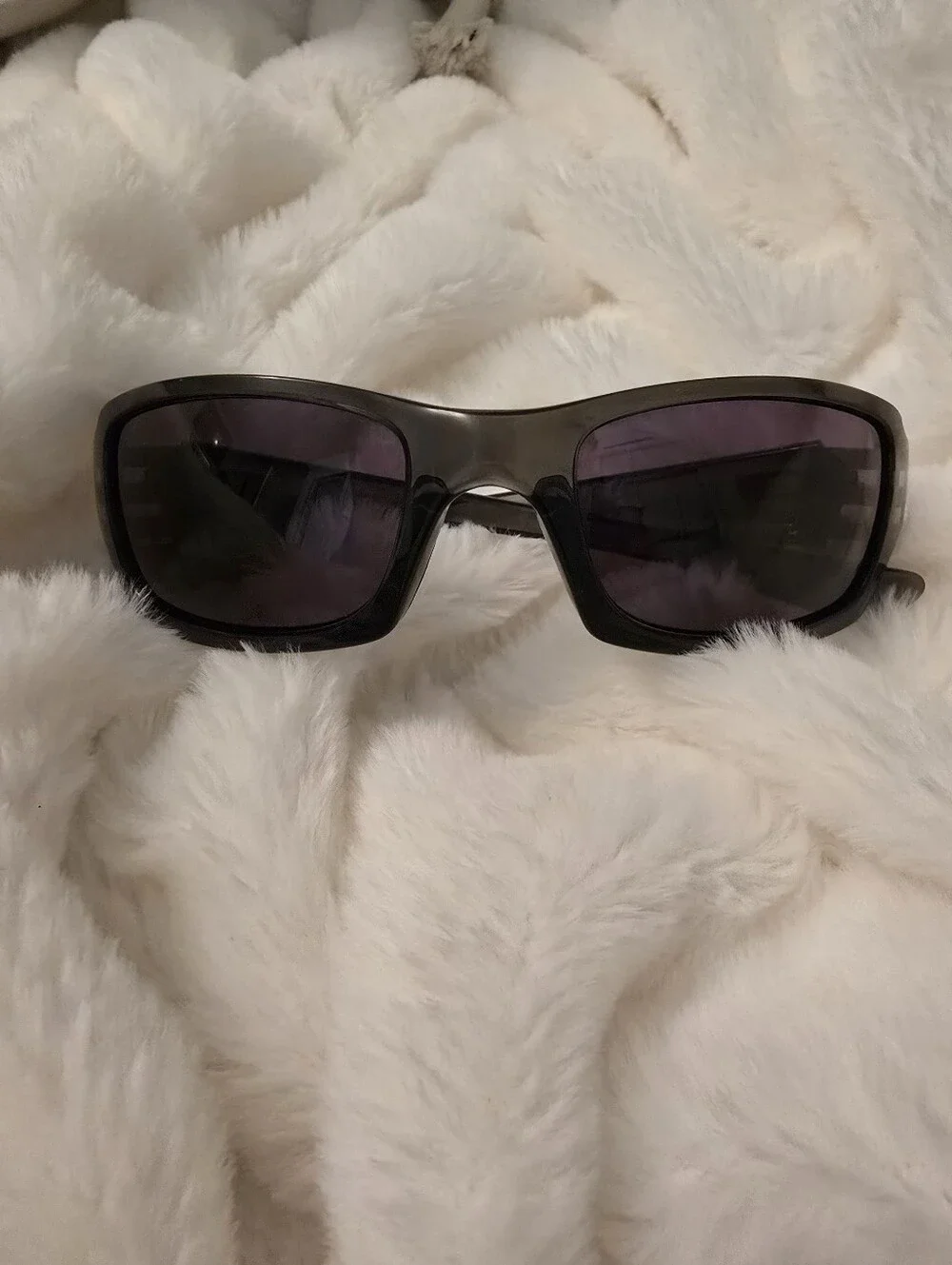 Oakley Women's Sunglasses - Black Frame with Purple Lenses